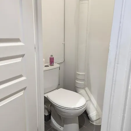 Studio Jaures - Equipped Studio Near Paris With Private Bathroom Montrouge Exterior photo